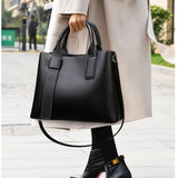 Casual simple large-capacity ladies handbag